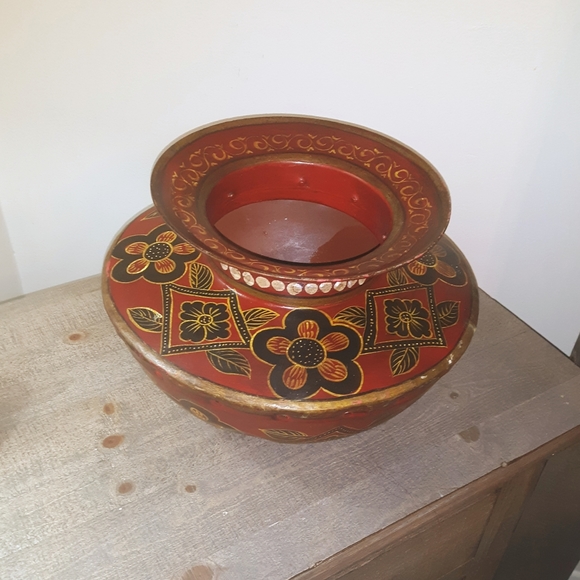 Home decor canister - Picture 2 of 3